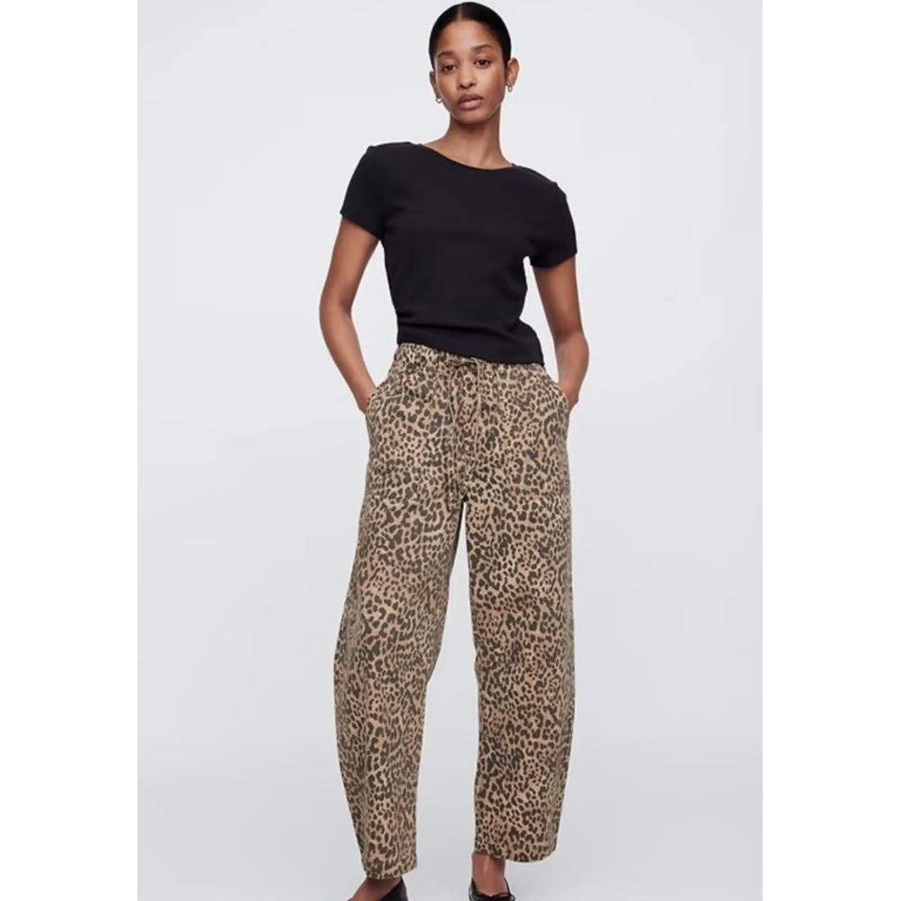 Gap Mid Rise Soft Pull On Barrel Pants Tie Waist Leopard Size Medium